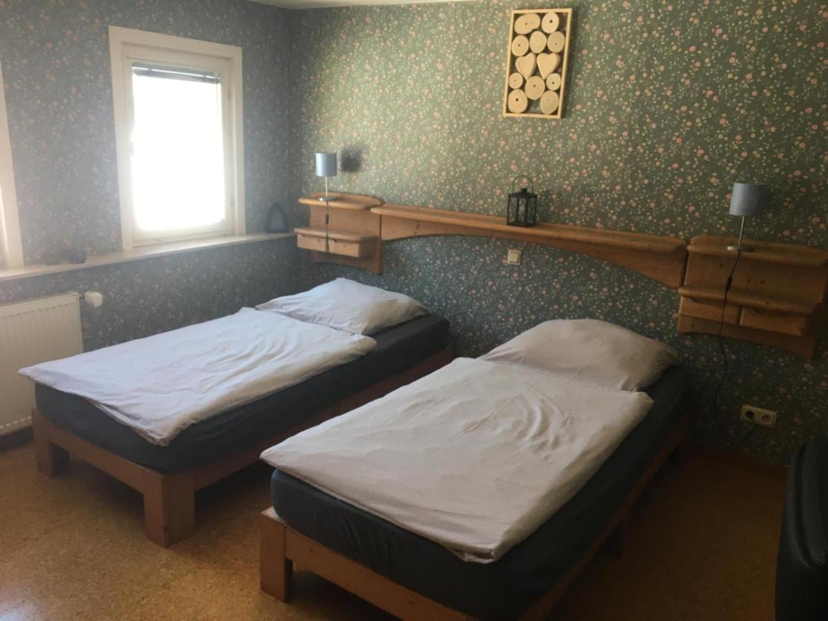 Ferienzimmer Saatmann 阿莫尔巴赫 外观 照片